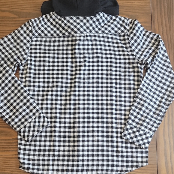 NWT-- TONY HAWK Men's Black and White Checkered Hoodie Shirt | Size: M - Picture 11 of 11